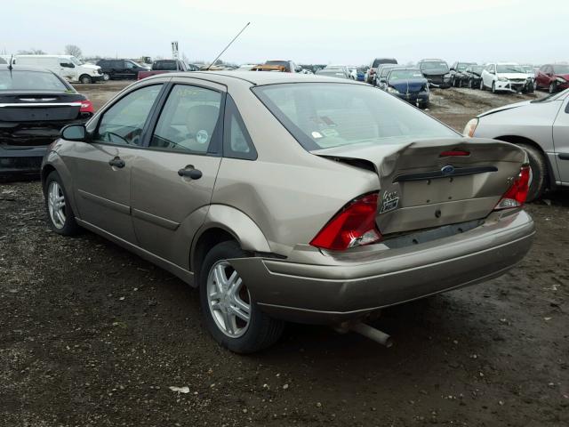 1FAFP34P13W272949 - 2003 FORD FOCUS SE GOLD photo 3