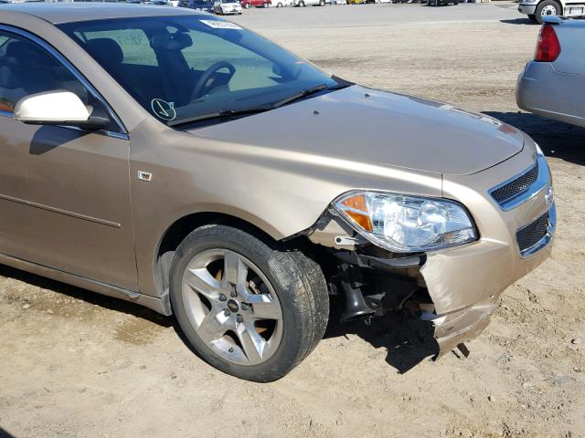 1G1ZH57B98F214829 - 2008 CHEVROLET MALIBU 1LT WHITE photo 9