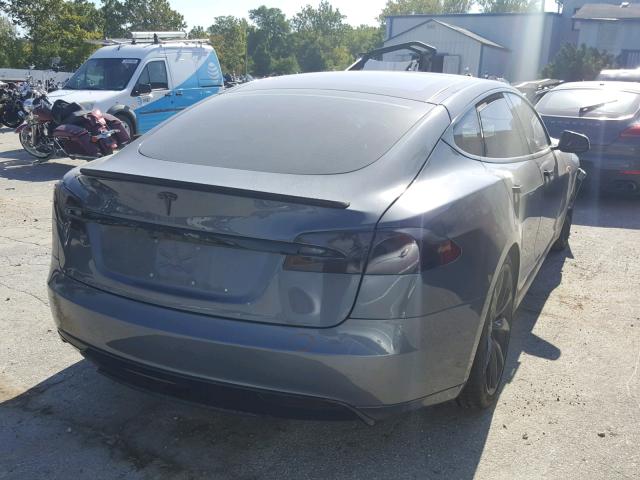 5YJSA1CN5DFP18055 - 2013 TESLA MODEL S GRAY photo 4
