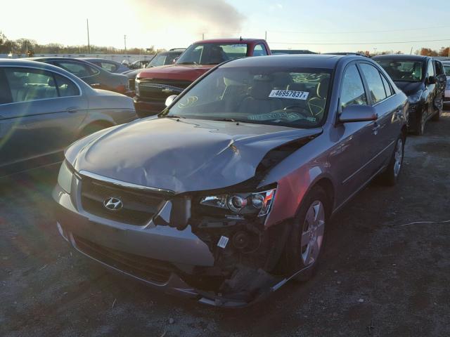 5NPET46F38H305281 - 2008 HYUNDAI SONATA GLS GRAY photo 2