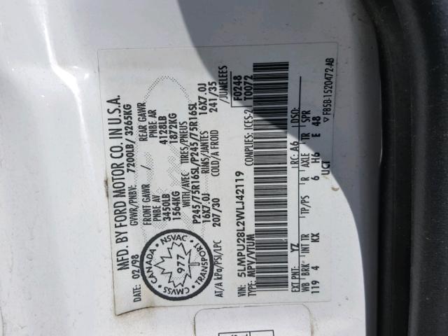 5LMPU28L2WLJ42119 - 1998 LINCOLN NAVIGATOR 白色 照片 10