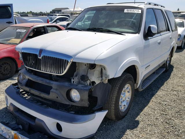 5LMPU28L2WLJ42119 - 1998 LINCOLN NAVIGATOR 白色 照片 2