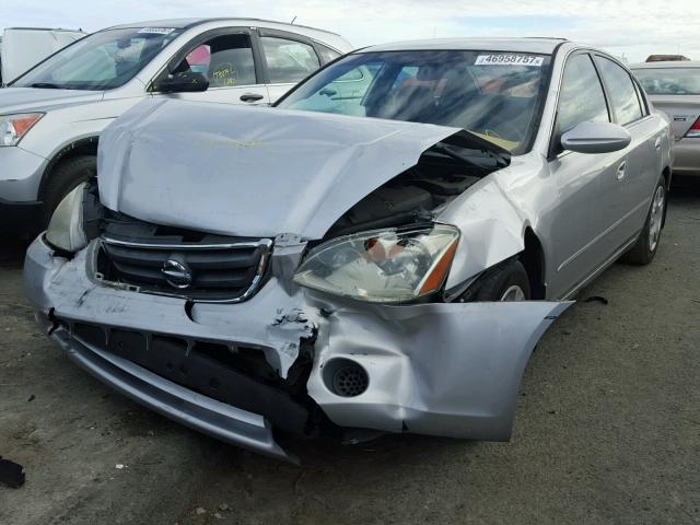 1N4AL11D63C296699 - 2003 NISSAN ALTIMA BAS SILVER photo 2