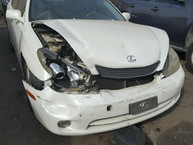 JTHBA30G555074897 - 2005 LEXUS ES 330 WHITE photo 9