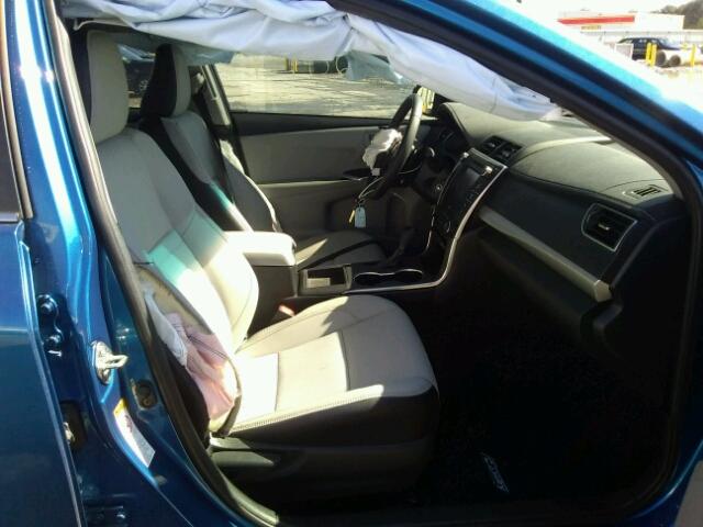 4T1BF1FK5HU634507 - 2017 TOYOTA CAMRY LE 蓝色 照片 5