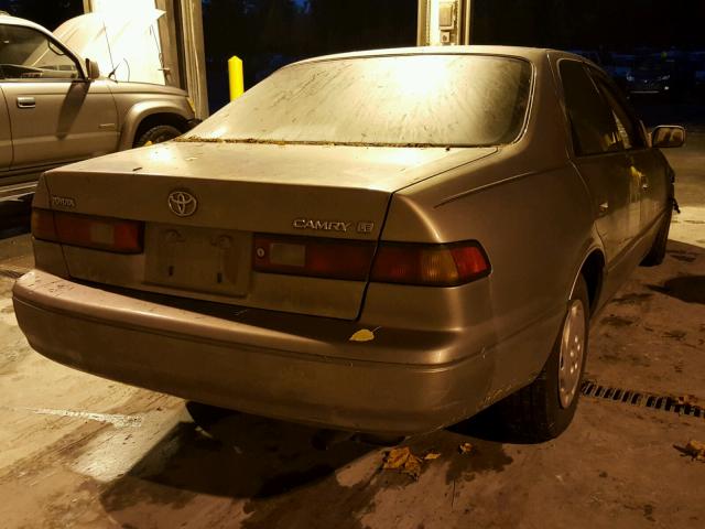 4T1BG22K0VU131018 - 1997 TOYOTA CAMRY CE GRAY photo 4