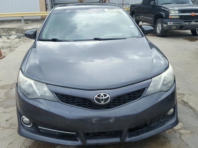 4T1BF1FK9CU614964 - 2012 TOYOTA CAMRY BASE CHARCOAL photo 9