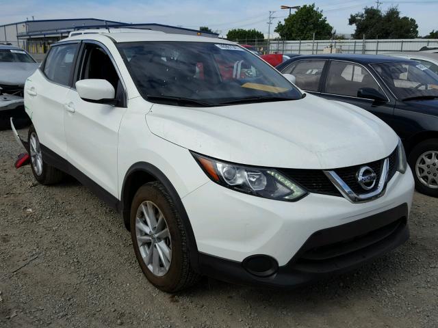 JN1BJ1CP1HW016711 - 2017 NISSAN ROGUE SPOR WHITE photo 1