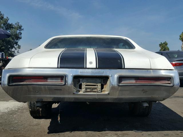 00004H37J2Z100442 - 1972 BUICK SKYLARK WHITE photo 9