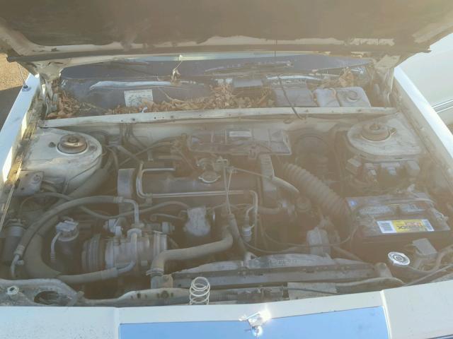 1C3BC46B3CC260383 - 1982 CHRYSLER LEBARON 黄色 照片 7