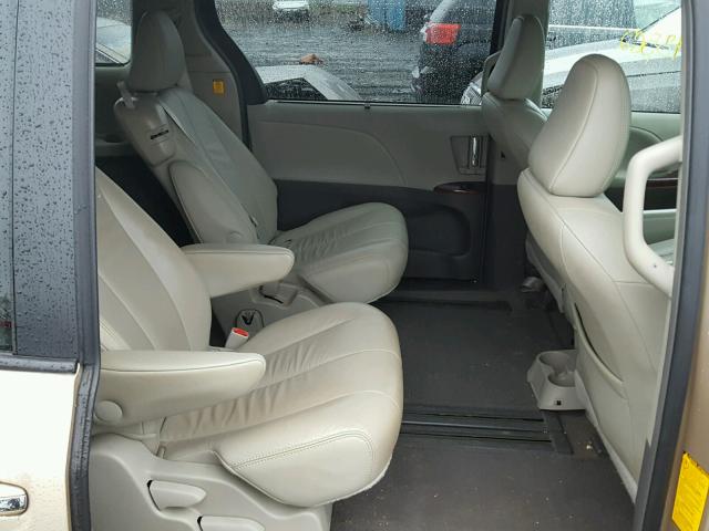 5TDYK3DC6DS388793 - 2013 TOYOTA SIENNA XLE GOLD photo 6