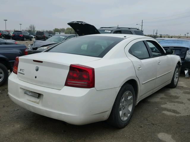 2B3KA43R16H314527 - 2006 DODGE CHARGER SE WHITE photo 4