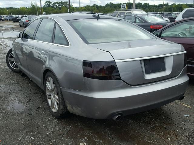 WAUAH74FX6N098189 - 2006 AUDI A6 3.2 GRAY photo 3