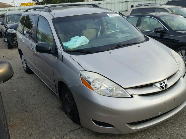 5TDZK23C57S008864 - 2007 TOYOTA SIENNA CE GRAY photo 1