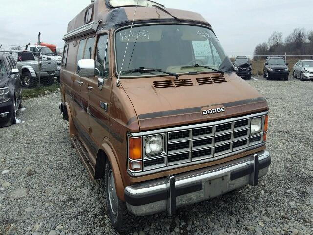 2B7HB21Y5KK344423 - 1989 DODGE RAM VAN B2 GOLD photo 1