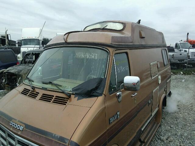 2B7HB21Y5KK344423 - 1989 DODGE RAM VAN B2 GOLD photo 9