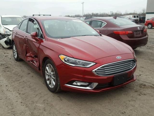 3FA6P0HD8HR338812 - 2017 FORD FUSION SE RED photo 1