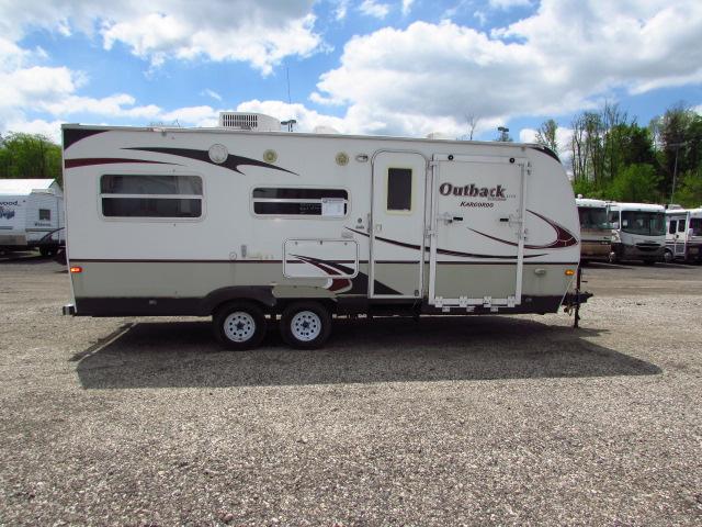 4YDT23K249B450238 - 2009 KEYSTONE OUTBACK TWO TONE photo 1