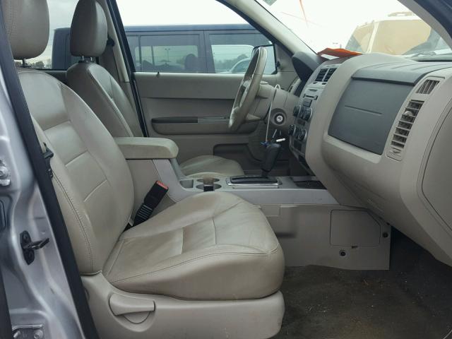 1FMCU03168KB75662 - 2008 FORD ESCAPE XLT SILVER photo 5