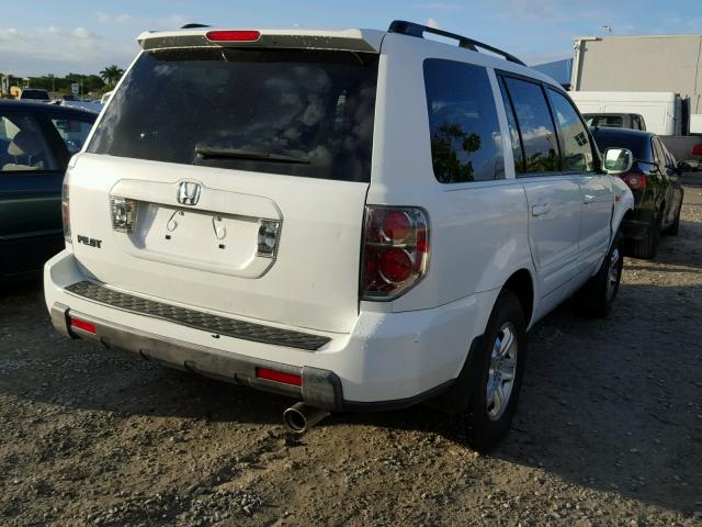 5FNYF28258B023693 - 2008 HONDA PILOT VP WHITE photo 4