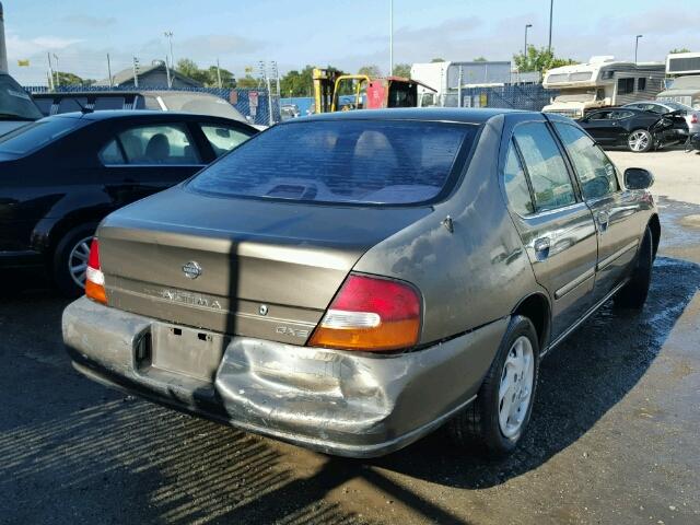 1N4DL01D2XC230129 - 1999 NISSAN ALTIMA XE GOLD photo 4