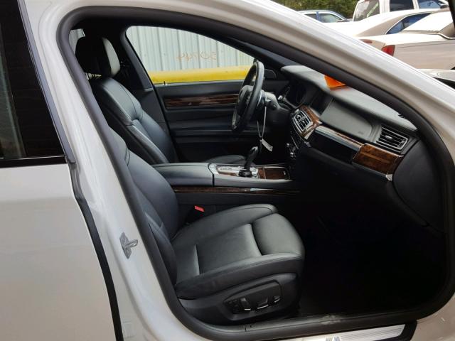 WBAYA8C50ED499871 - 2014 BMW 750 I WHITE photo 5