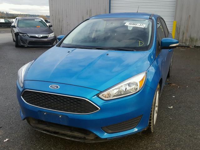 1FADP3K26FL316089 - 2015 FORD FOCUS SE BLUE photo 2