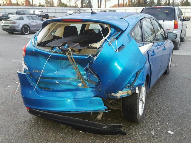 1FADP3K26FL316089 - 2015 FORD FOCUS SE BLUE photo 4