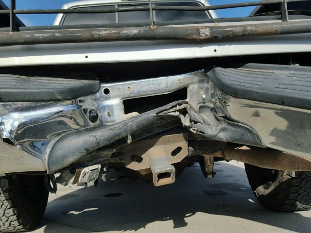 1FTNW21F81EB60733 - 2001 FORD F250 SUPER SILVER photo 9