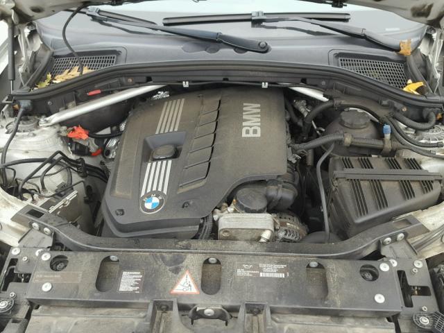 5UXWX5C58BL709172 - 2011 BMW X3 XDRIVE2 Srebrny zdjęcie 7