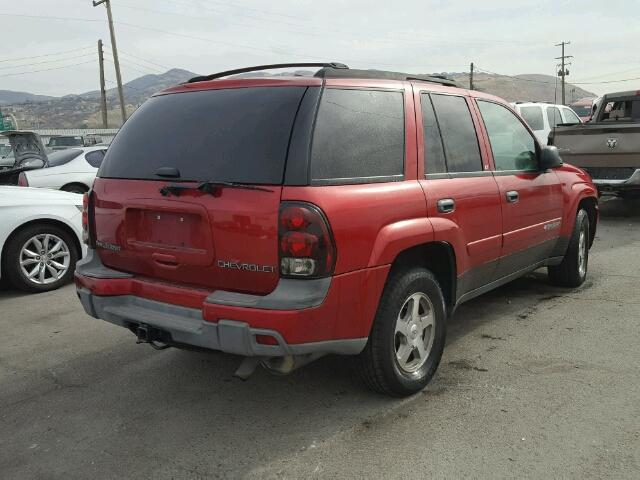 1GNDT13S432378642 - 2003 CHEVROLET TRAILBLAZE RED photo 4