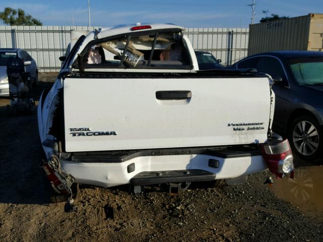 3TMJU62NX9M091471 - 2009 TOYOTA TACOMA DOU WHITE photo 9