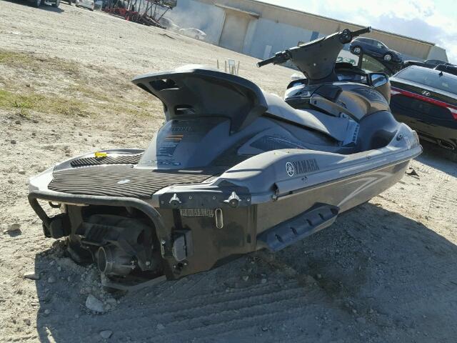 YAMA1634A010 - 2010 YAMAHA WAVERUNNER GRAY photo 4