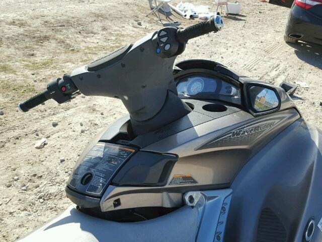 YAMA1634A010 - 2010 YAMAHA WAVERUNNER GRAY photo 5