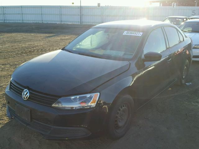 3VW2K7AJXDM289374 - 2013 VOLKSWAGEN JETTA BASE BLACK photo 2