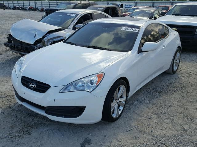 KMHHT6KD4CU076536 - 2012 HYUNDAI GENESIS CO WHITE photo 2