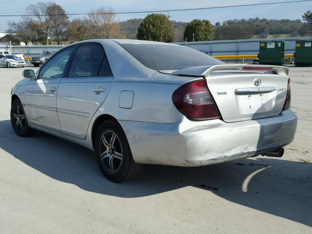 4T1BE32K43U182854 - 2003 TOYOTA CAMRY LE ვერცხლისფერი ფოტო 3