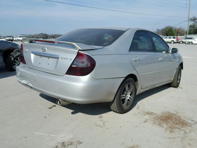 4T1BE32K43U182854 - 2003 TOYOTA CAMRY LE ვერცხლისფერი ფოტო 4