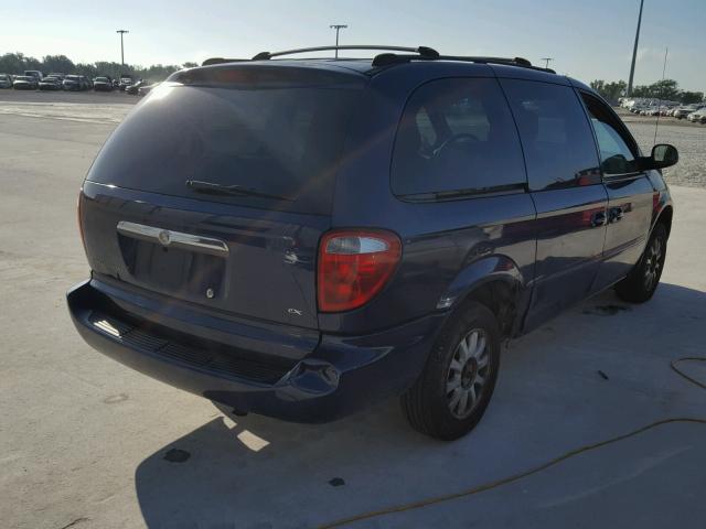 2C8GP74LX2R592294 - 2002 CHRYSLER TOWN & COU 蓝色 照片 4