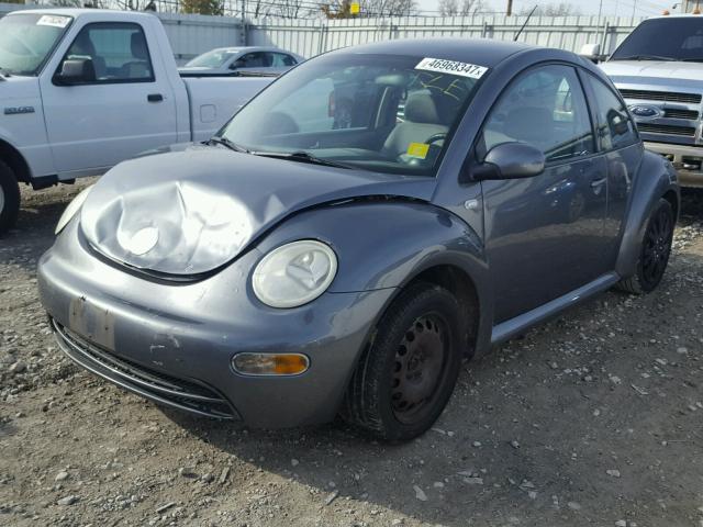 3VWBK21C83M402399 - 2003 VOLKSWAGEN NEW BEETLE GRAY photo 2