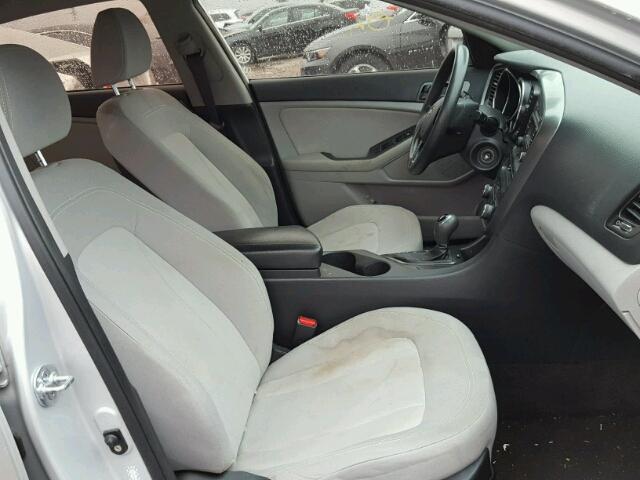 KNAGM4A79B5140945 - 2011 KIA OPTIMA LX SILVER photo 5