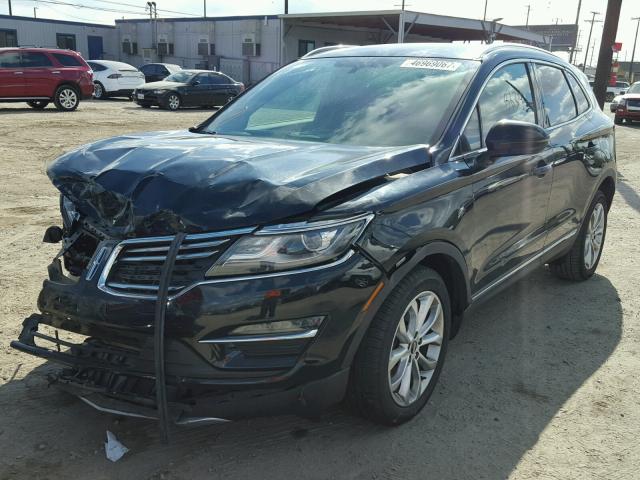 5LMCJ2C90GUJ27150 - 2016 LINCOLN MKC BLACK photo 2