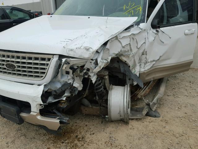 1FMDU74W55ZA15959 - 2005 FORD EXPLORER E WHITE photo 9