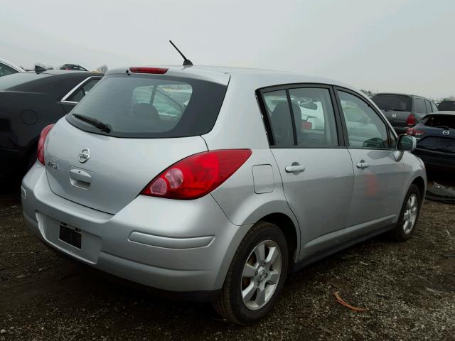 3N1BC13E97L353723 - 2007 NISSAN VERSA S SILVER photo 4