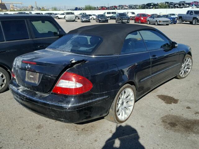 WDBTK56F37F208962 - 2007 MERCEDES-BENZ CLK 350 BLACK photo 4