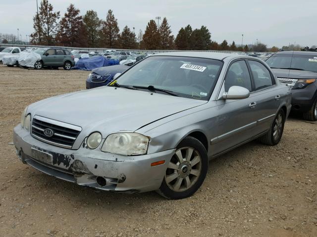 KNAGD128755431728 - 2005 KIA OPTIMA LX SILVER photo 2