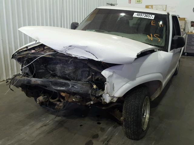 1GTCS19W318249108 - 2001 GMC SONOMA WHITE photo 9