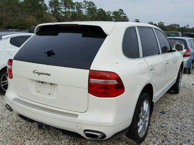 WP1AA29P48LA20399 - 2008 PORSCHE CAYENNE WHITE photo 4