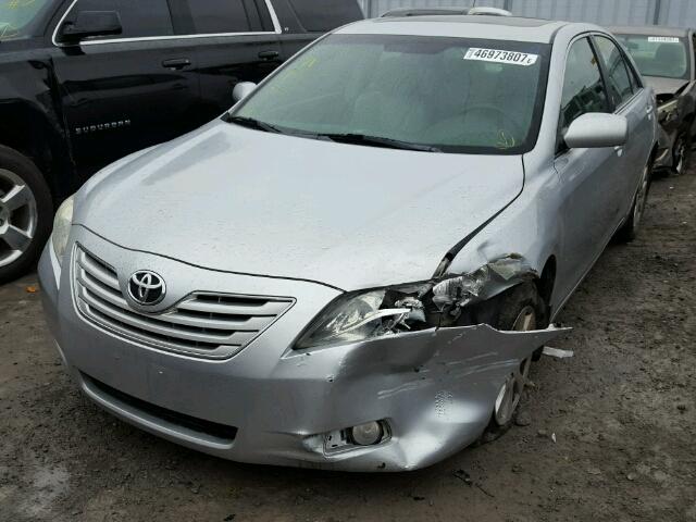 4T1BK46K07U014868 - 2007 TOYOTA CAMRY NEW SILVER photo 2