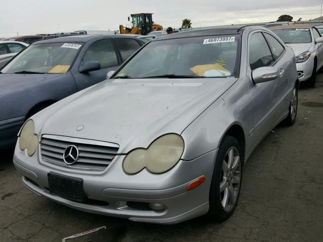 WDBRN47J22A342477 - 2002 MERCEDES-BENZ C 230K SPO GRAY photo 2